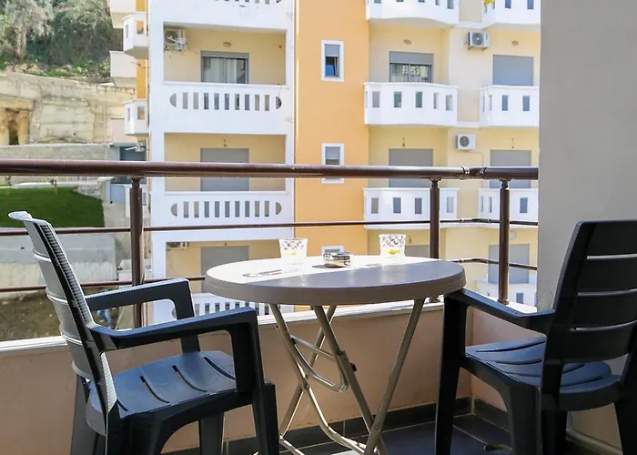 Lion Fountain 19 公寓 *